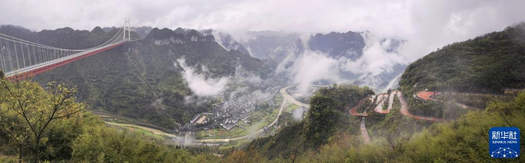 天堑变通途，“家庭”连上了“幸福”-写在矮寨大桥通车10周年之际-今日头条