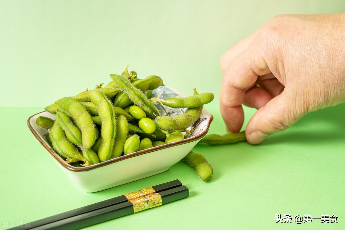 小孩春季养生必吃十种食物（春天给孩子们做什么吃最有营养）