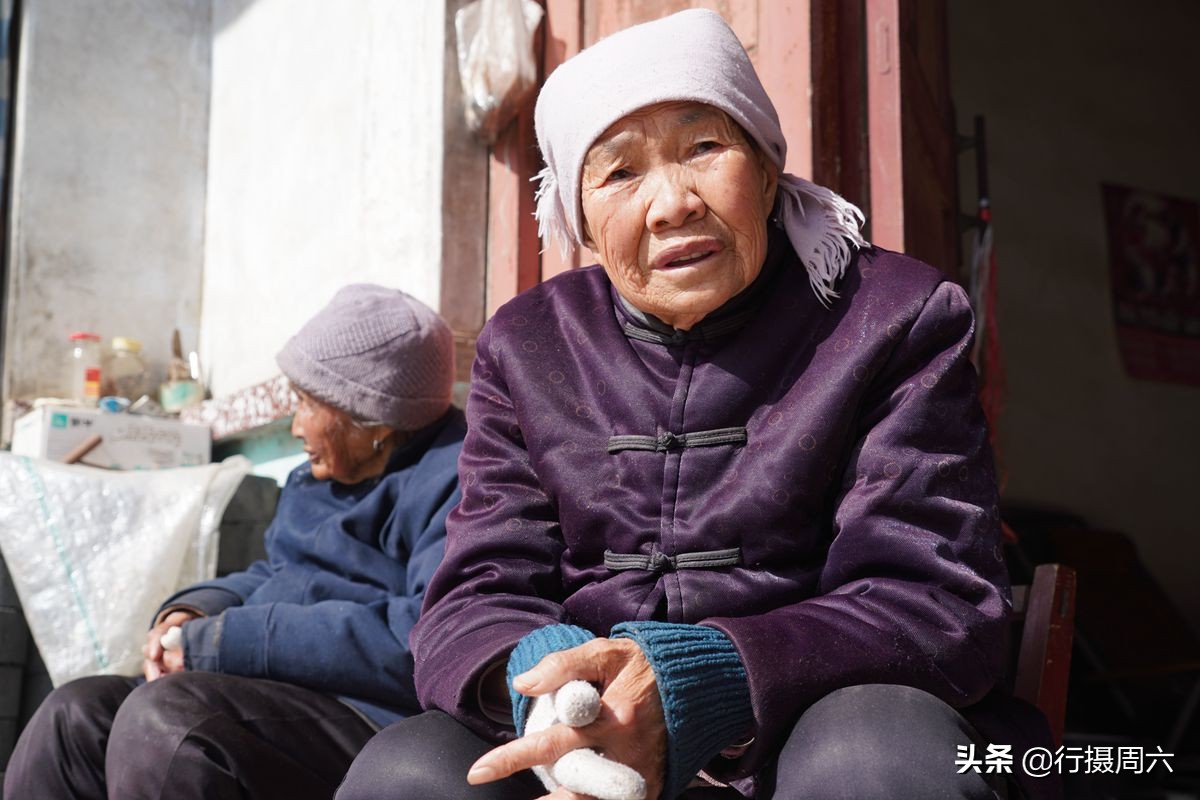 107岁寿星30年早饭不变样，与8旬女儿女婿同吃同住，长寿有2点-今日头条